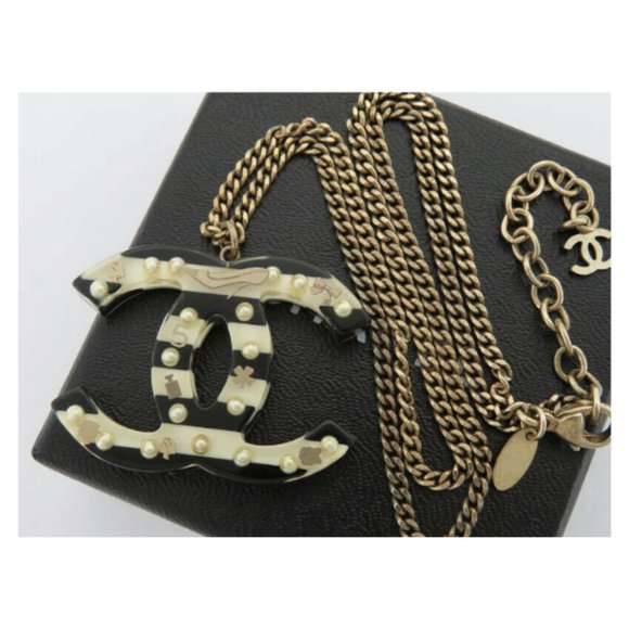 AUTH CHANEL CC LOGO STRIPED PENDANT NECKLACE - Picture 3 of 11